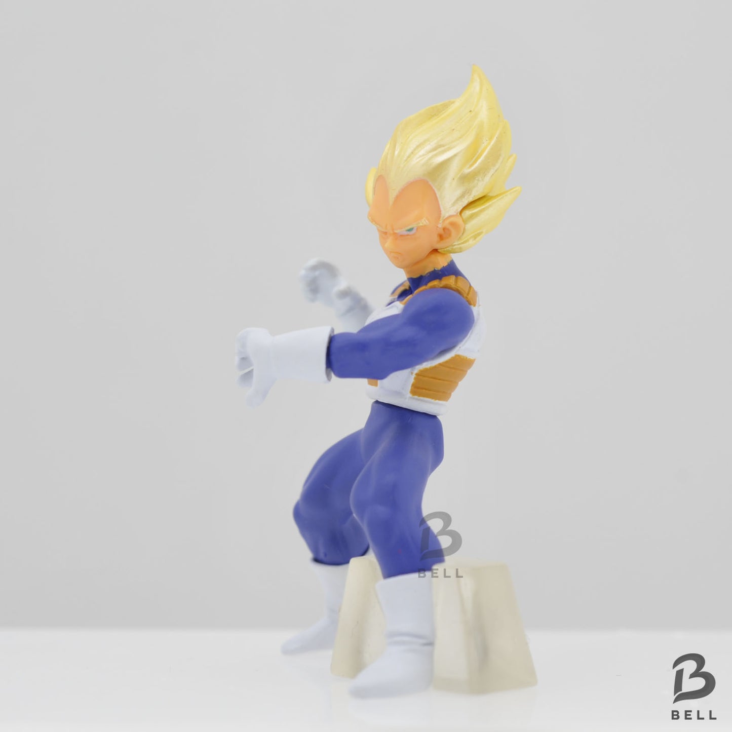 Dragon Ball Z Vegeta Super Saiyan Anime Figure Gacha Gashapon Toy Japan BANDAI