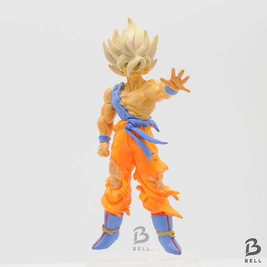 Dragon Ball Z Son Goku Anime figure Japan Gashaopn with a capsule and sticker