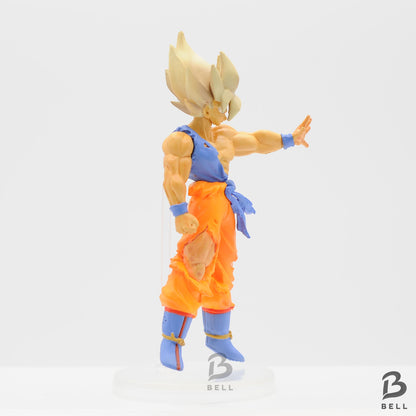 Dragon Ball Z Son Goku Anime figure Japan Gashaopn with a capsule and sticker