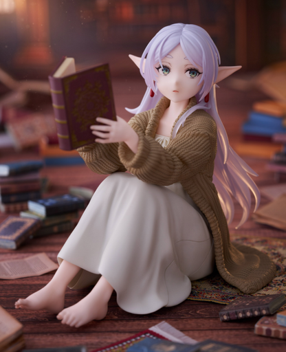 Frieren: Beyond Journey’s End Desktop Cute Figure Frieren Roomwear Ver Japan New