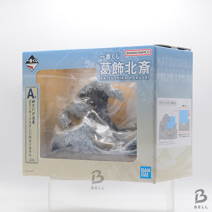 Katsushika Hokusai The Great Wave Diorama Ichiban Kuji A Prize w/ Postcard Stand