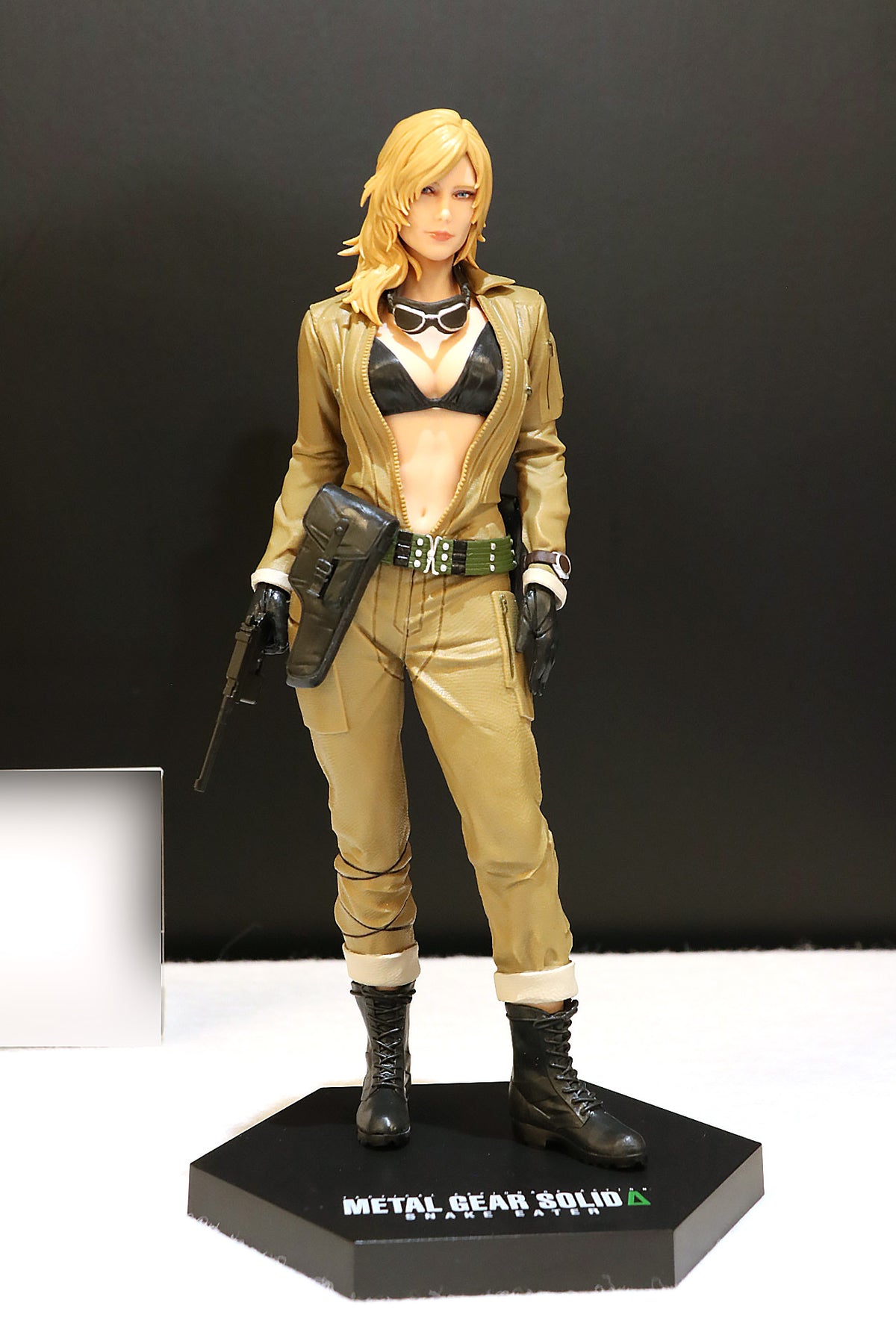 Metal Gear Solid Delta: Snake Eater Figure Collection Ocelot Eva Set of 2 JAPAN