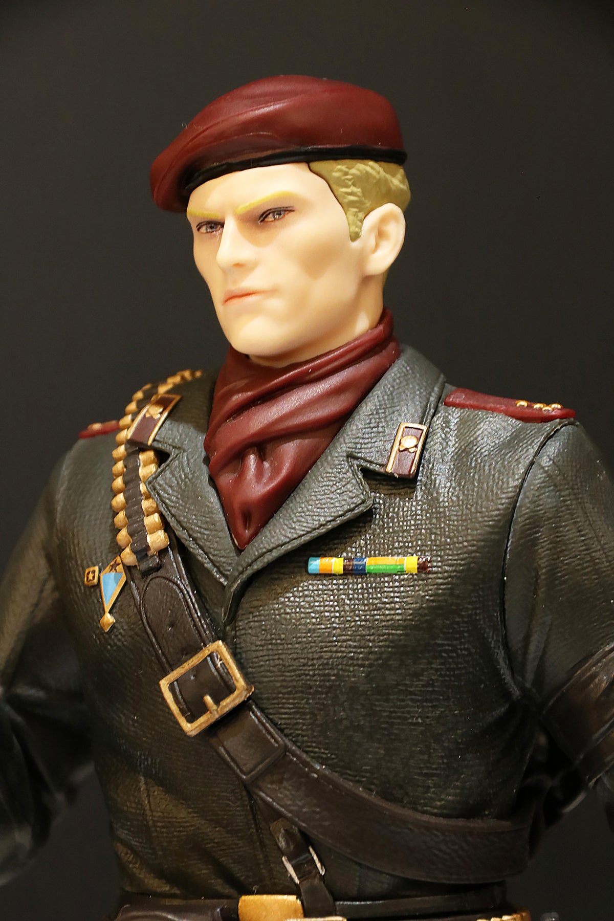 Metal Gear Solid Delta: Snake Eater Figure Collection Ocelot Eva Set of 2 JAPAN