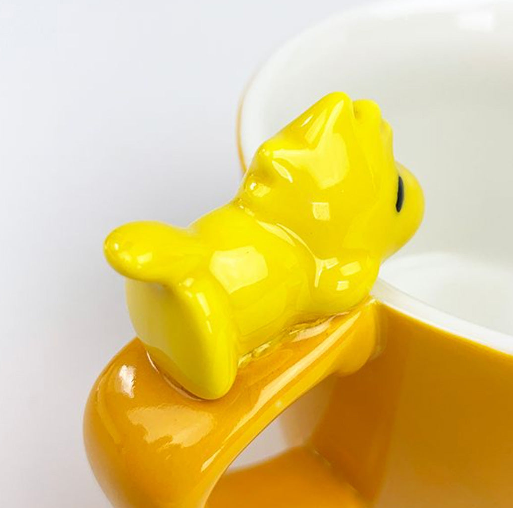 PEANUTS Woodstock Mug with figure Yellow  New Sealed coffee mug Made of pottery