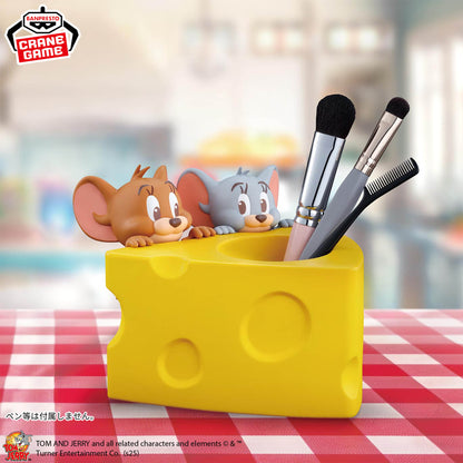 Tom and Jerry Figlife Figure Jerry & Tuffy Anime Cartoon Collectible Japan New